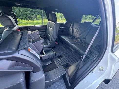 Certified 2023 Toyota Sequoia Platinum AWD/4WD image 21