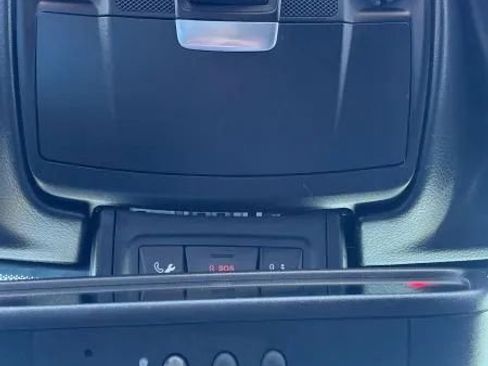 Used 2014 Mercedes-Benz SLK 250 image 39