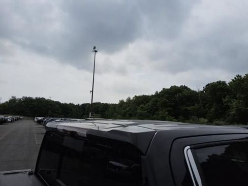 Used 2024 Chevrolet Silverado 1500 High Country w/ High Country Premium Package AWD/4WD image 13