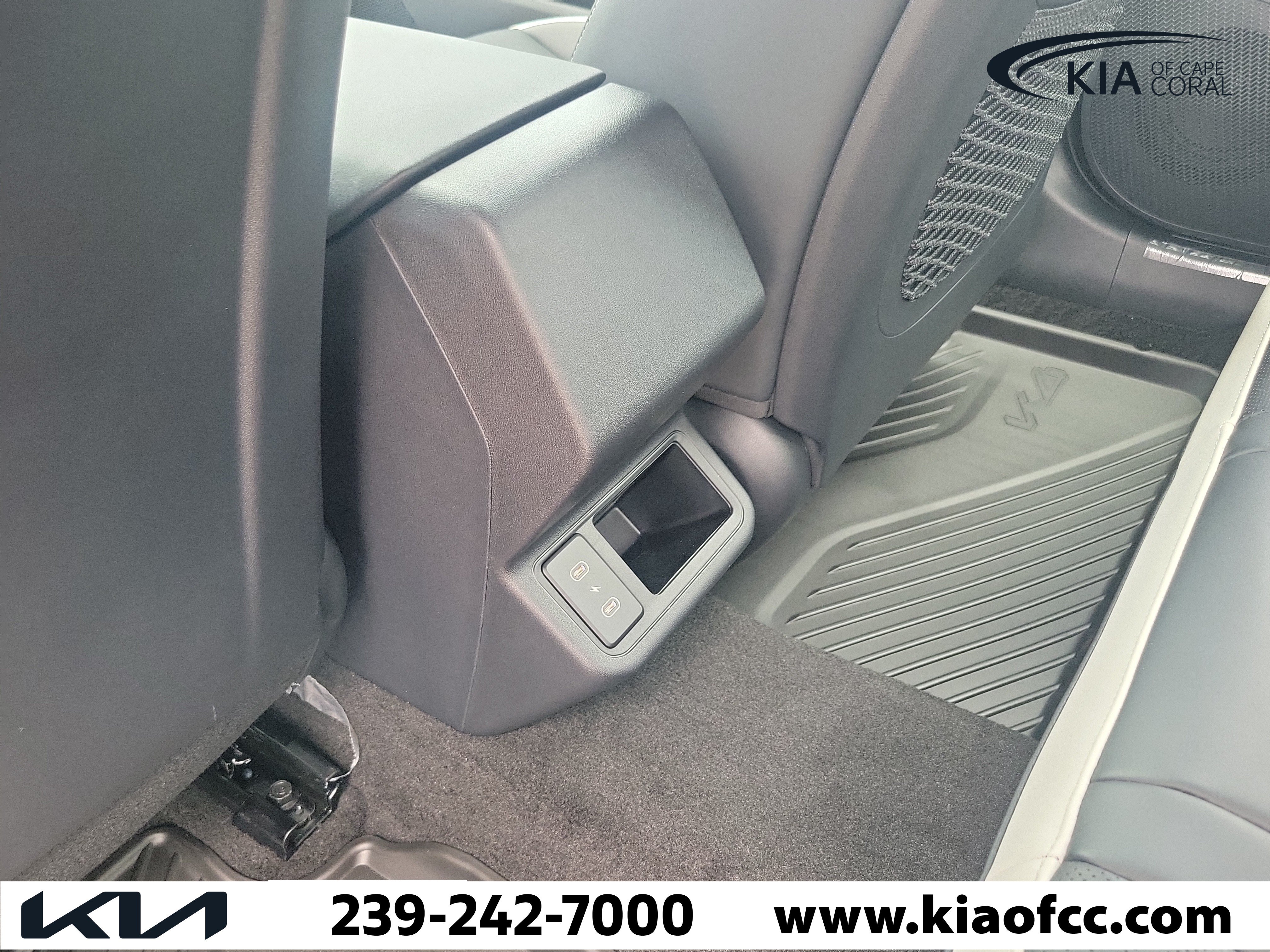 New 2026 Kia K4 GT-Line Turbo w/ GT-Line Premium Package FWD image 15