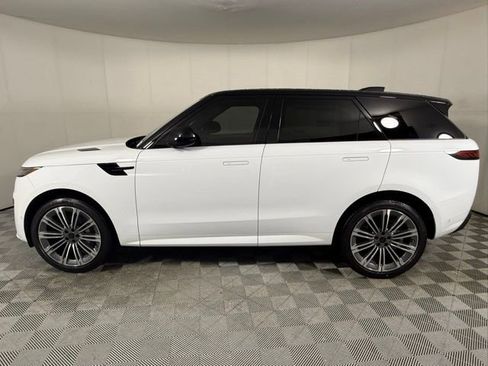 New 2026 Land Rover Range Rover Sport Dynamic SE AWD/4WD image 3