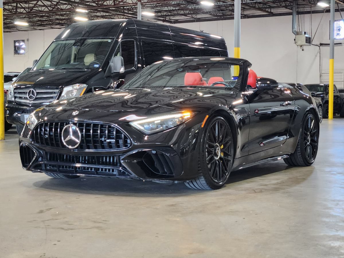 Used 2022 Mercedes-Benz SL 63 AMG 4MATIC image 4