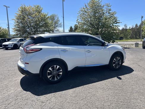 Used 2018 Nissan Murano SL AWD/4WD image 4