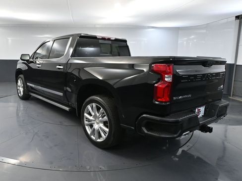 Used 2023 Chevrolet Silverado 1500 High Country w/ High Country Premium Package AWD/4WD image 9
