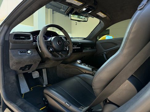 Used 2022 Maserati MC20 Coupe image 23