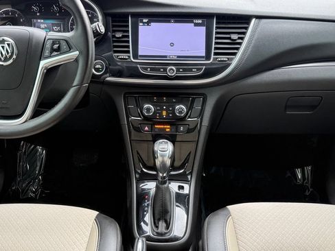 Used 2018 Buick Encore Preferred FWD image 28
