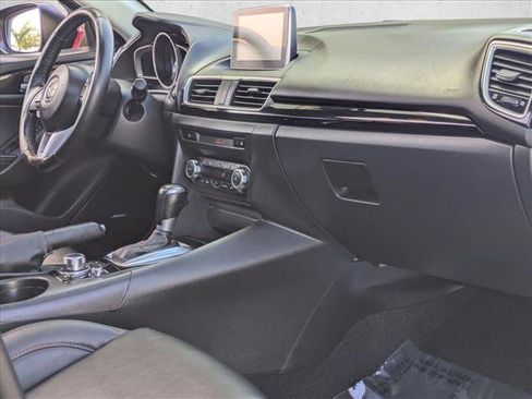 Used 2015 MAZDA MAZDA3 i Grand Touring image 22