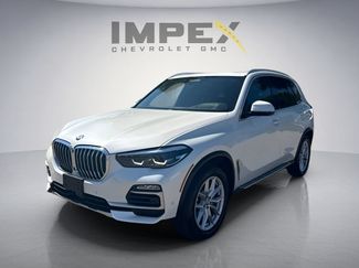 Used 2019 BMW X5 xDrive40i AWD/4WD video 1