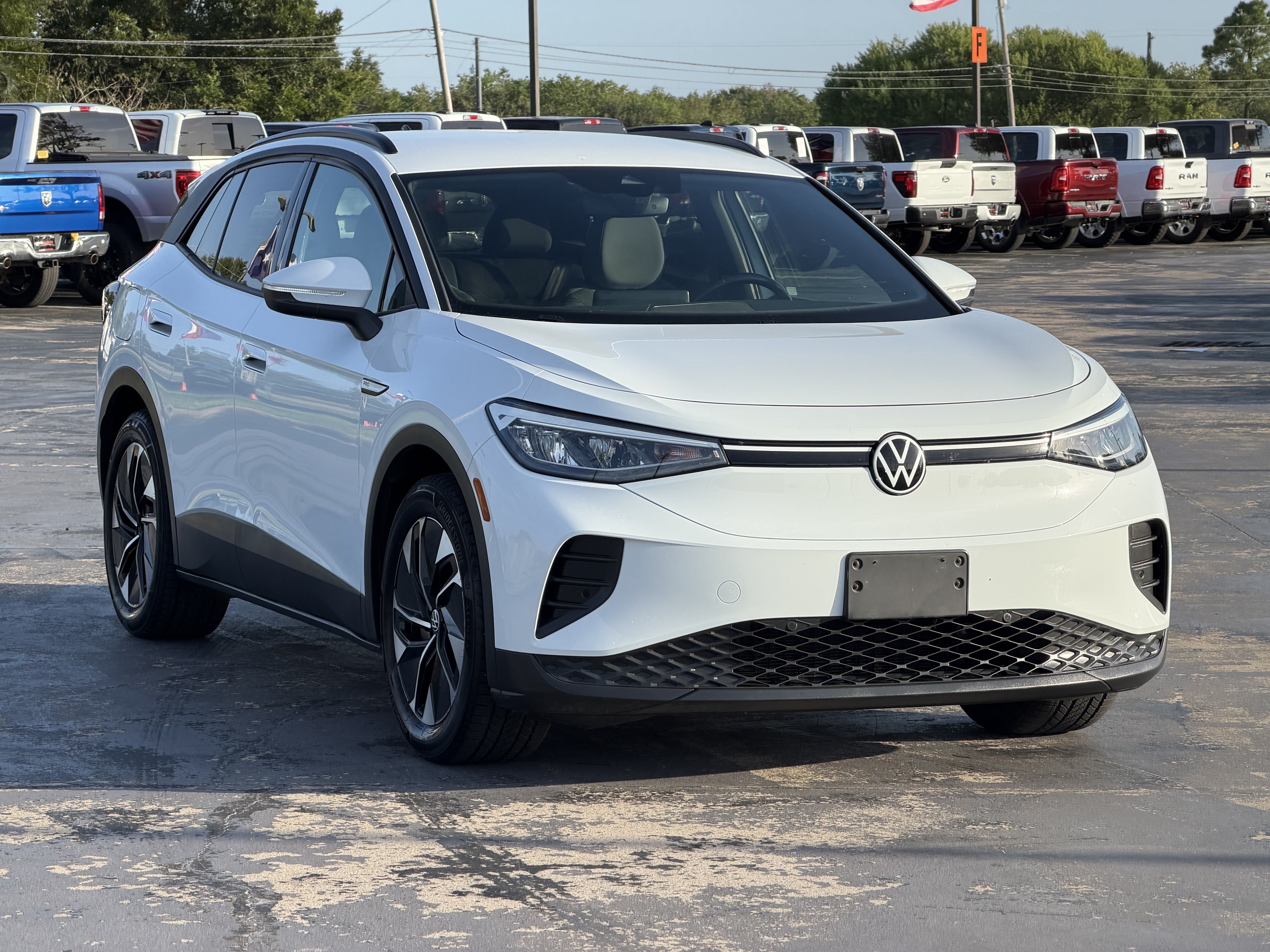 Used 2022 Volkswagen ID.4 Pro RWD image 3