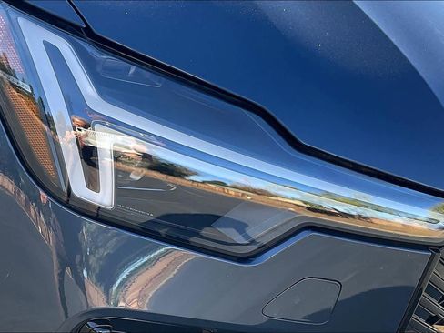 New 2026 Volvo XC90 B6 Ultra w/ Protection Package Premier image 33