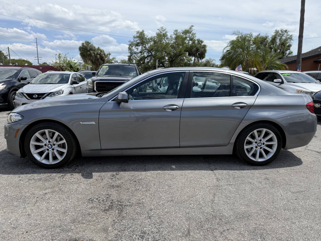 Used 2014 BMW 535i xDrive Sedan AWD/4WD image 4