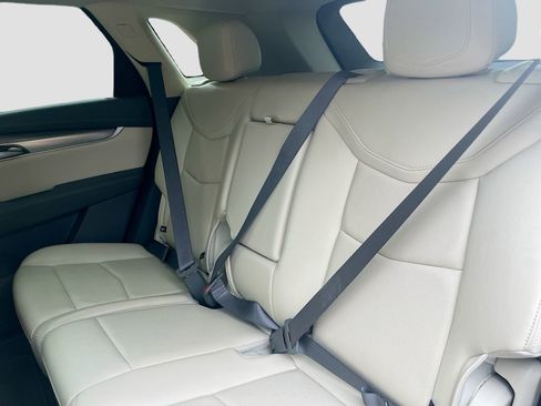 Used 2025 Cadillac XT5 Premium Luxury FWD image 25