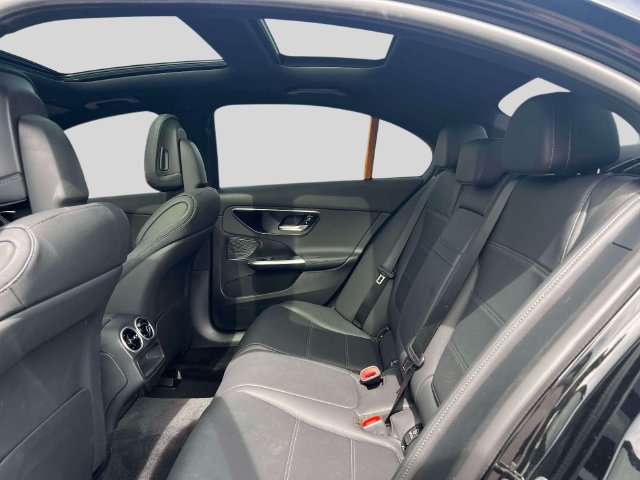 Used 2026 Mercedes-Benz C 300 4MATIC Sedan image 13