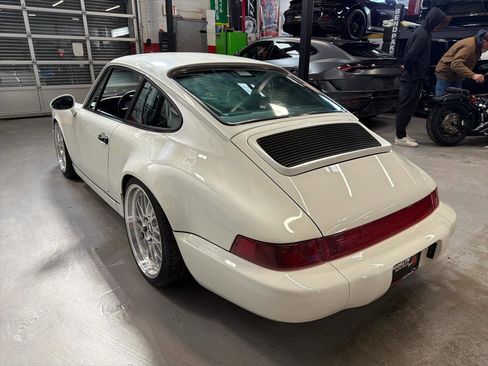 Used 1994 Porsche 911 Carrera 4 image 8