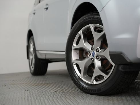 Used 2017 Subaru Forester 2.5i Touring w/ Protection Package #2 image 19