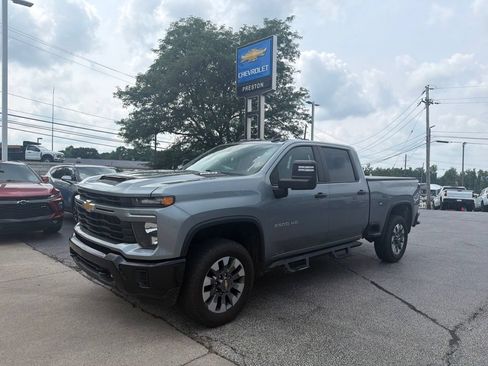 Used 2024 Chevrolet Silverado 2500 Custom w/ Custom Convenience Package AWD/4WD image 7
