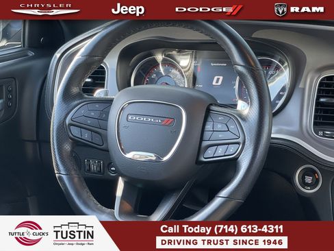 Used 2022 Dodge Charger Scat Pack w/ Dynamics Package RWD image 15