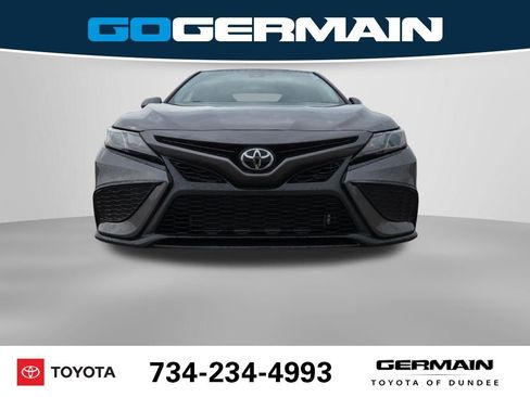 Used 2021 Toyota Camry SE AWD/4WD image 3