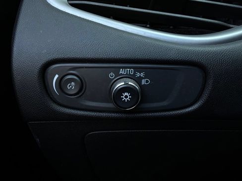 Used 2024 Chevrolet Malibu LT FWD image 25