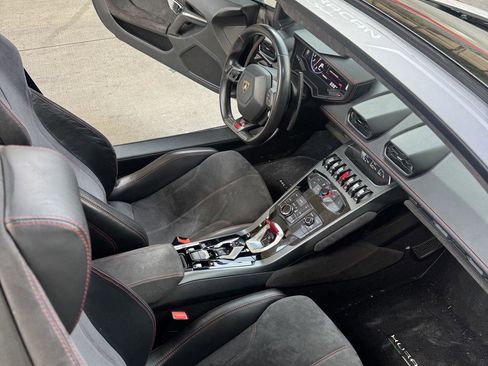 Used 2017 Lamborghini Huracan LP 580-2 image 16