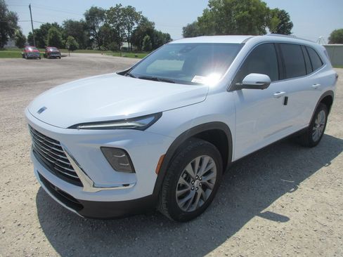 New 2026 Buick Enclave Preferred AWD/4WD image 10