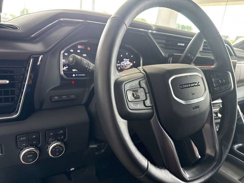 Used 2025 GMC Sierra 2500 Denali Ultimate AWD/4WD image 26