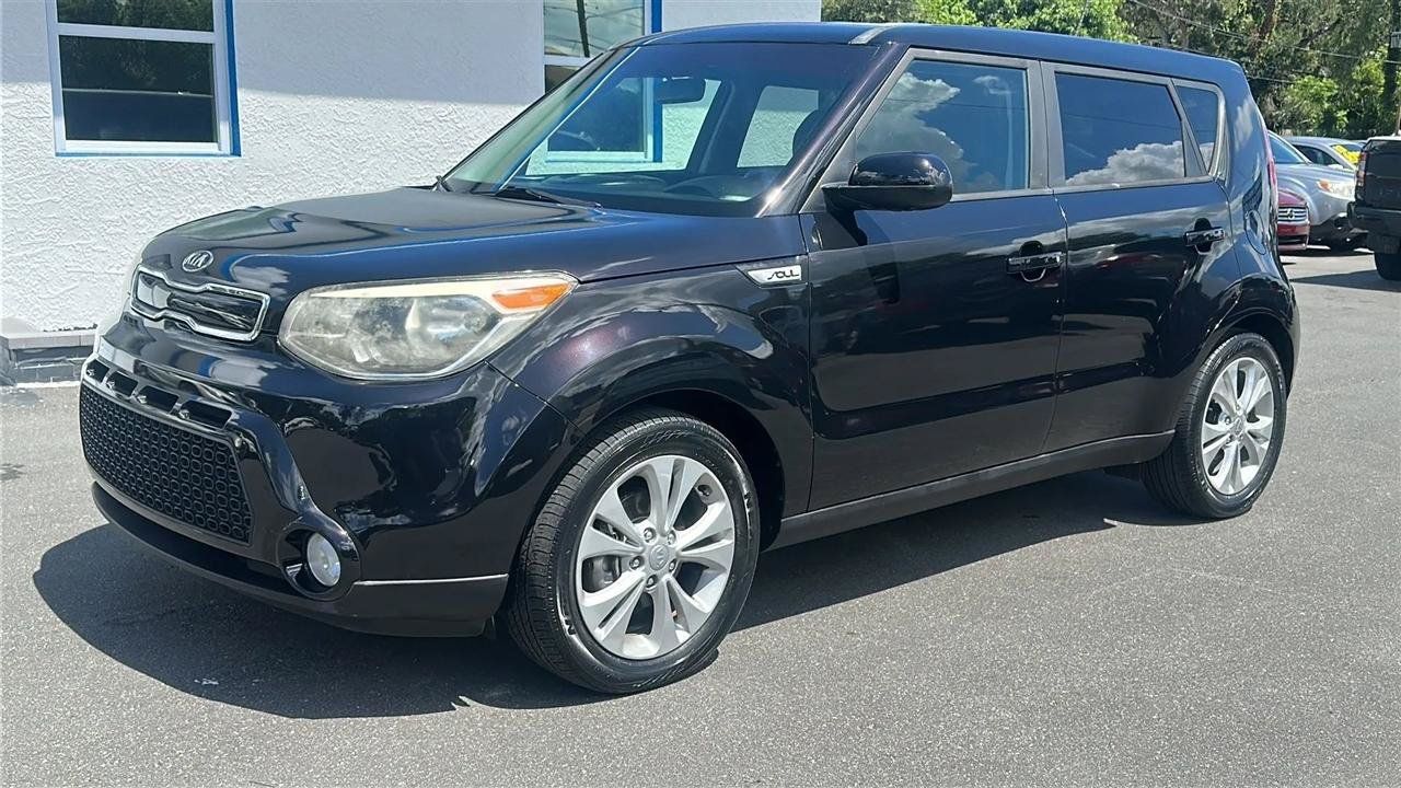 Used 2016 Kia Soul + FWD image 2