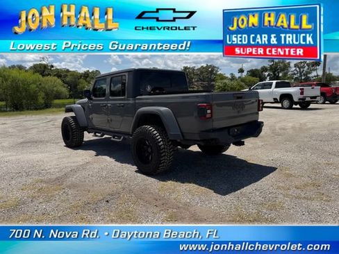 Used 2021 Jeep Gladiator Rubicon AWD/4WD image 7