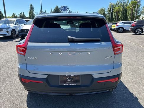 New 2026 Volvo XC40 B5 Plus w/ Protection Package Premier image 12