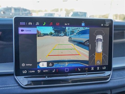 New 2026 Volkswagen Tiguan SE image 11