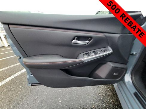 New 2025 Nissan Sentra SR w/ SR Premium Package image 17