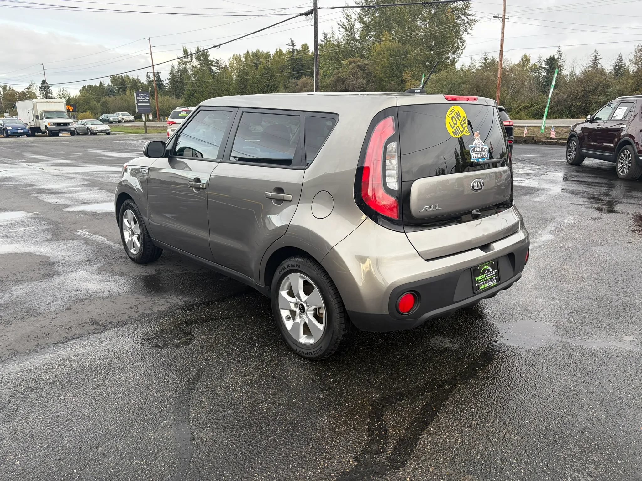 Used 2018 Kia Soul w/ Convenience Package FWD image 6