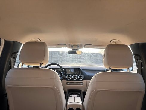 Used 2021 Mercedes-Benz GLA 250 image 30