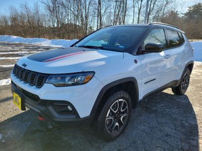 Used 2025 Jeep Compass Trailhawk