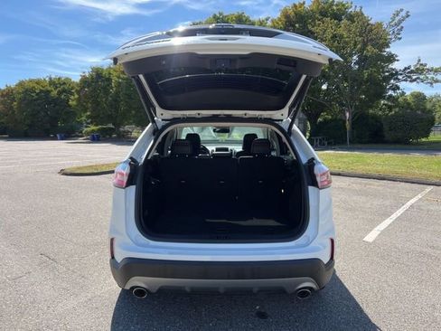 Used 2022 Ford Edge Titanium image 28