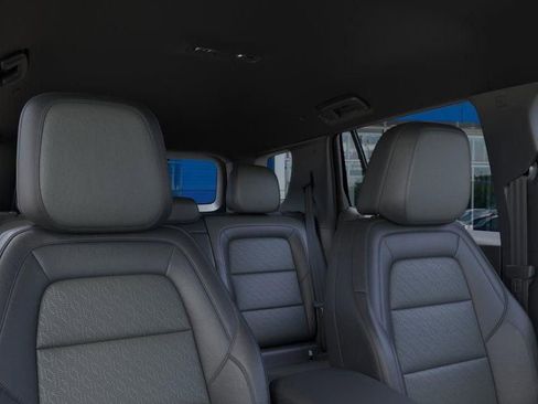 New 2026 Chevrolet Equinox LT w/ Convenience Package II image 24