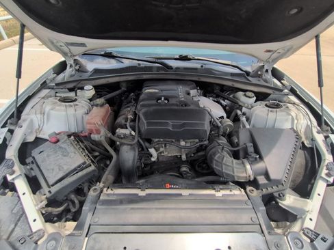 Used 2020 Chevrolet Camaro LT RWD image 18