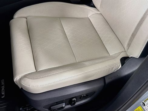 Certified 2026 Lexus RX 350 AWD w/ Convenience Package image 21
