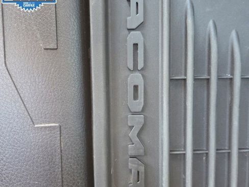 Used 2023 Toyota Tacoma SR image 17