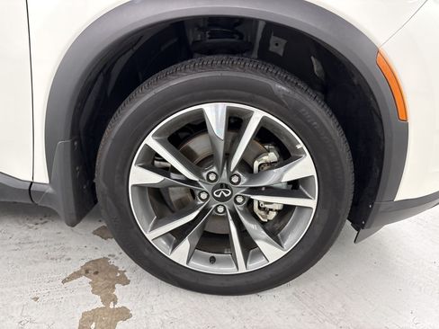 Used 2025 INFINITI QX60 Luxe FWD image 12