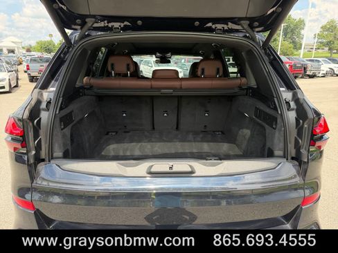 Used 2025 BMW X5 sDrive40i w/ M Sport Package RWD image 17