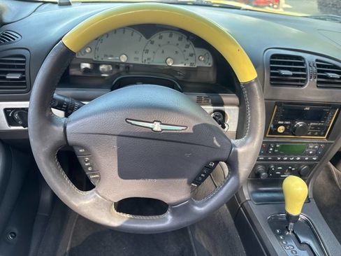 Used 2002 Ford Thunderbird RWD image 17