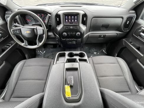 Certified 2024 Chevrolet Silverado 1500 Custom AWD/4WD image 24