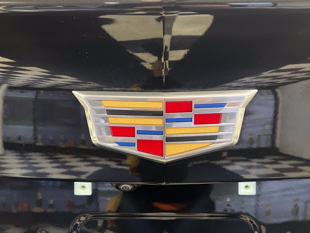 Used 2024 Cadillac XT4 Sport AWD/4WD image 10