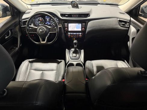 Used 2018 Nissan Rogue SL w/ Premium Package AWD/4WD image 8