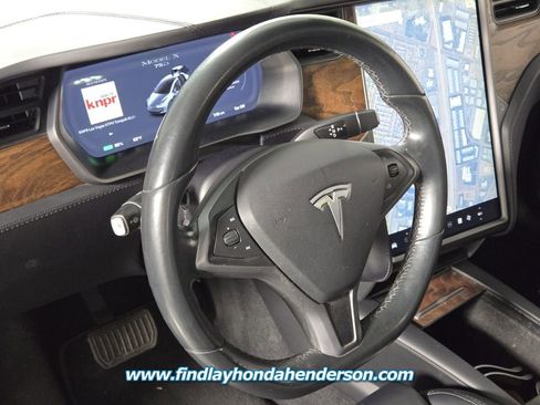 Used 2018 Tesla Model X 75D AWD/4WD image 27