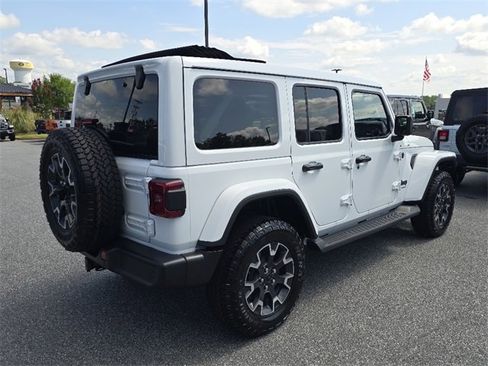New 2025 Jeep Wrangler Sahara image 3