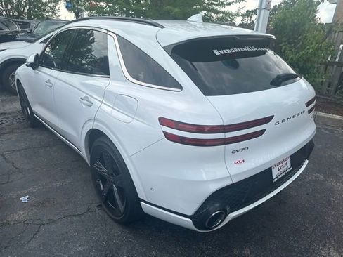 Used 2022 Genesis GV70 3.5T Sport w/ Sport Prestige Package AWD/4WD image 6