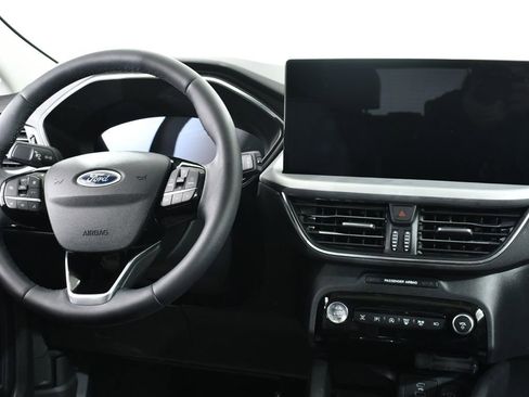 Used 2023 Ford Escape Platinum w/ Premium Technology Package image 8