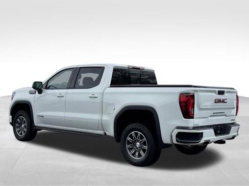 Used 2024 GMC Sierra 1500 AT4 w/ AT4 Preferred Package image 8